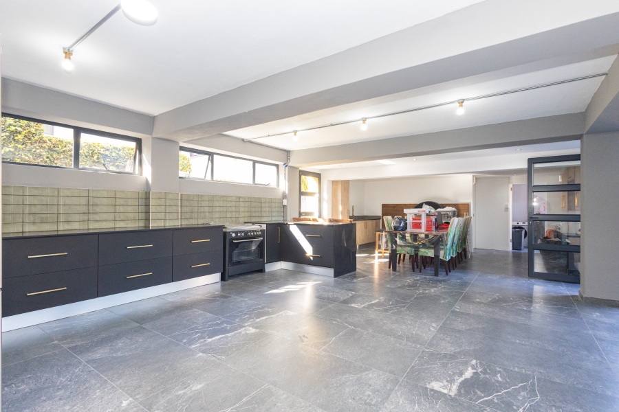 4 Bedroom Property for Sale in Loevenstein Western Cape